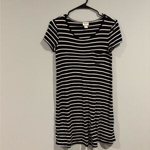 Mossimo Black and White Striped T-Shirt Dress